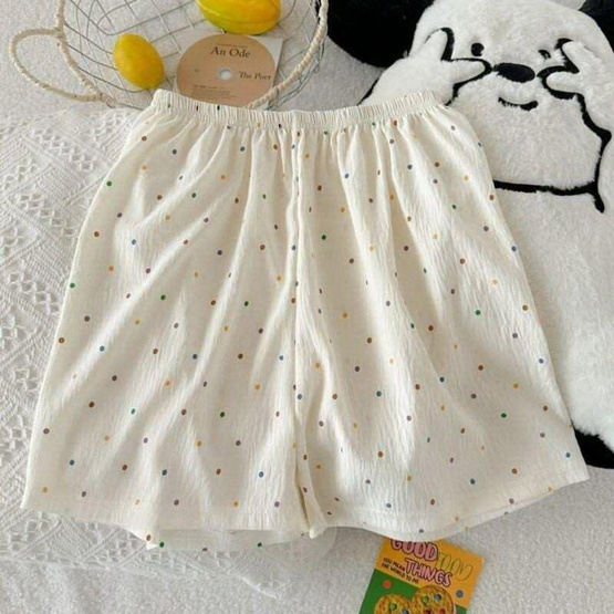 Forever25 ชุดนอนผู้หญิงคอกลม เสื้อแขนสั้นพร้อมกางเกงขาสั้น ลายครีมจุด