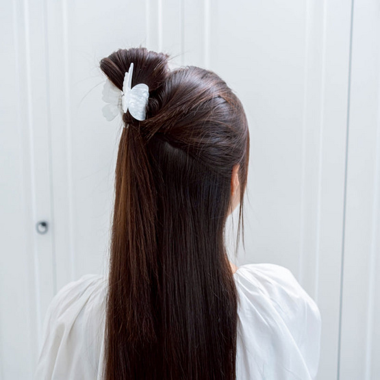 TITANIA Hair Clip กิ๊บหนีบผม สี Butterfly White Glow