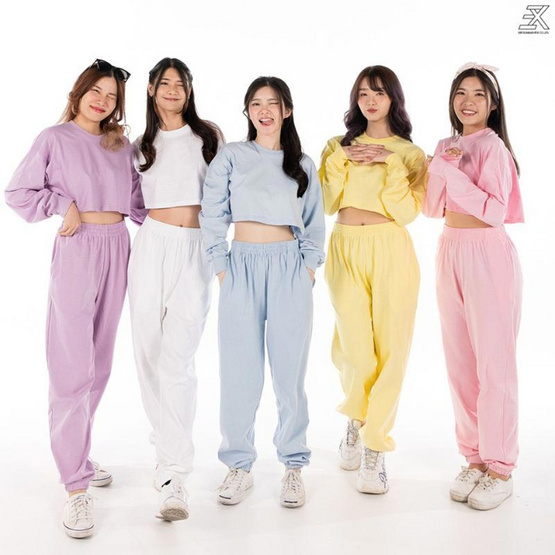 Expo ครอปแขนยาวคอกลม Over Size