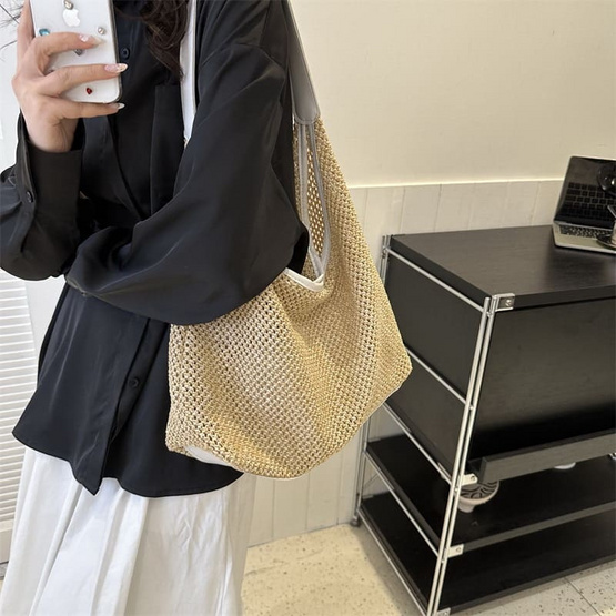 Forever25 B1148 กระเป๋าสะพายข้าง สีขาว