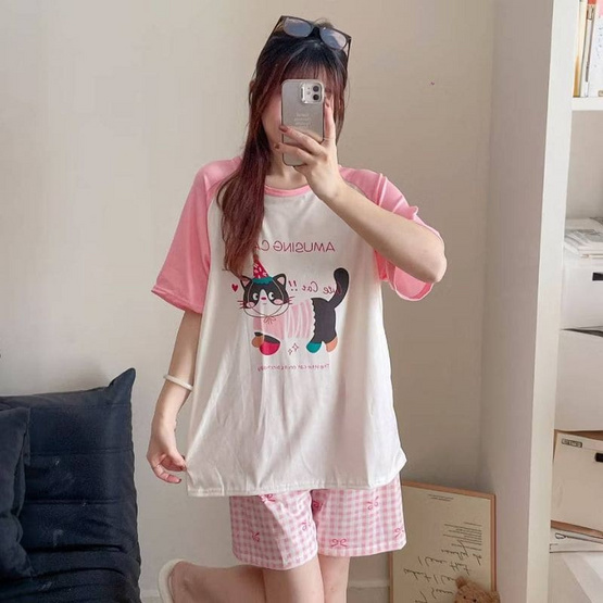 Bra Studio ชุดนอนเสื้อแขนสั้นพร้อมกางเกงขาสั้น ลายน้องแมว สีชมพู