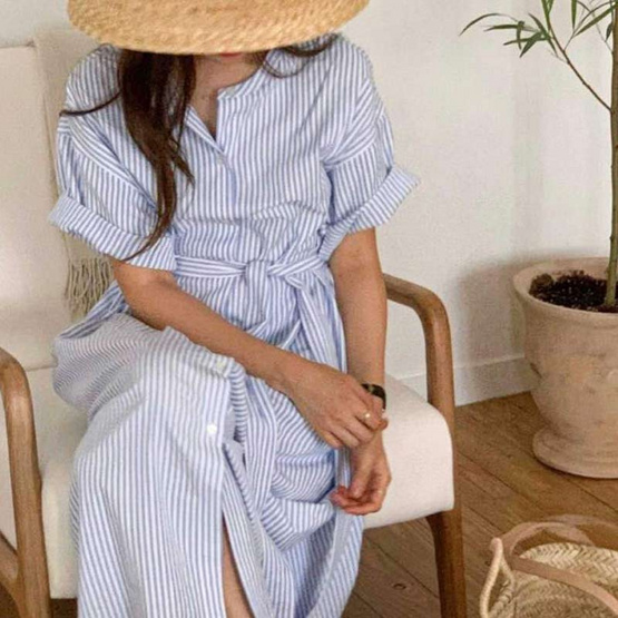 Forever25 เสื้อผ้าเดรสกระโปรงลายทาง สีฟ้า-ขาว