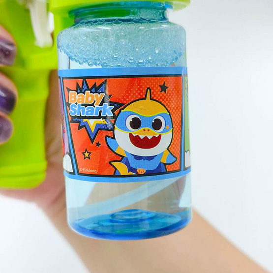 BMT ปืนเป่าฟองใส่ถ่าน ลายเบบี้ชาร์ค