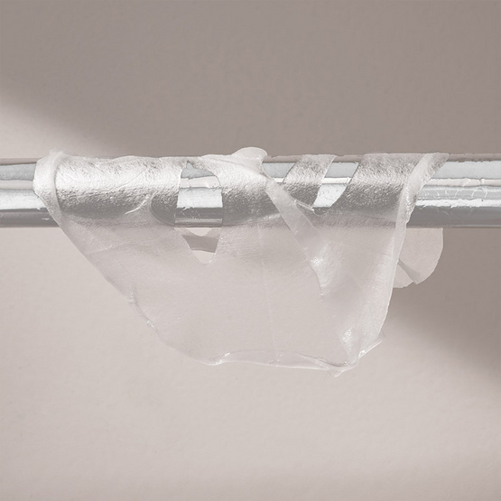 Her Hyness มาส์กหน้า Instant Youth AOX Platinum Mask 22ml (7แผ่น)