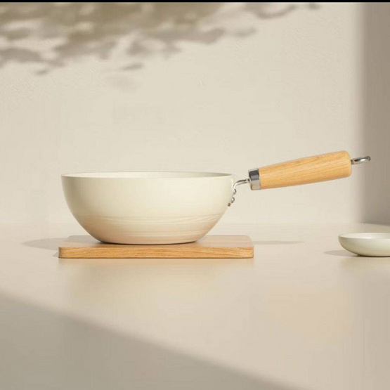 TIN TIN กระทะเทฟล่อนก้นลึก ขนาด 20cm. รุ่น Z0176