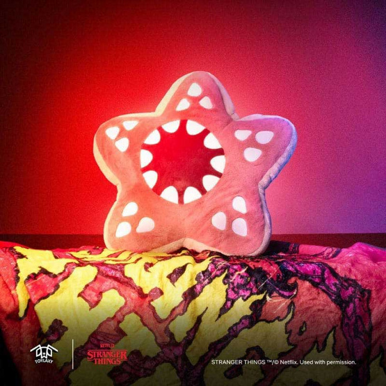 SWIID SHIZ Demogorgon Face Stranger Things Pillow Blanket (ตุ๊กตาหมอนผ้าห่ม)
