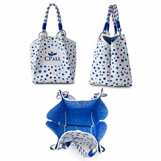 CP ALL กระเป๋าถักนิตติ้ง ลาย Polka Dot