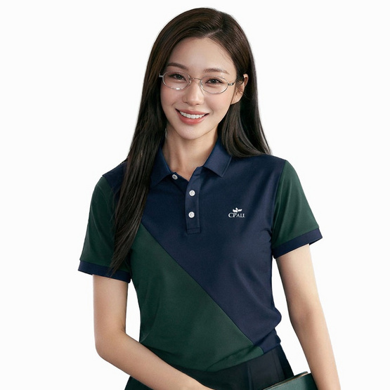 CP ALL เสื้อโปโลหญิง Upcycling สีกรมเขียว