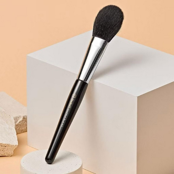 Studio 17 แปรงปัดแก้ม Small Blush Brush 463