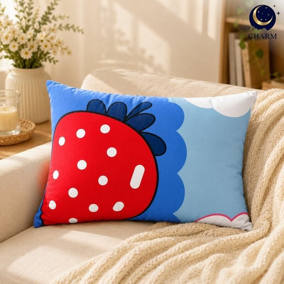Charm หมอนอิงยาว ลาย Strawberry Pop 35x50 ซม.