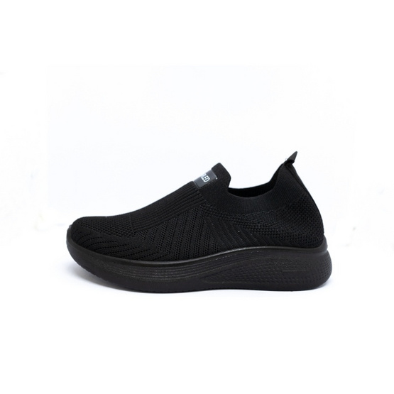 Charled รองเท้าผ้าใบผู้หญิง พื้นนุ่ม รุ่น RU0715 สีดำ