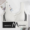 Munafie เสื้อใน Sport bar