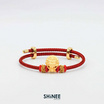 Shinee Jewellery ชาร์มพระพิฆเนศ 4 กร ขนาด Freesize สายสีแดง ไหมสีทอง