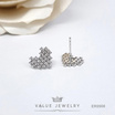 ValueJewelry ต่างหูแป้น ฝังคริสตัลละเอียด ลายหัวใจ Heart ขนาดพอเหมาะ ตุ้มหู เครื่องประดับ ER0908