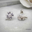 ValueJewelry ต่างหูแป้น ใบโฟร์ลีฟ นำโชค คริสตัลแท้ วิบวับ ต่างหู ตุ้มหู เครื่องประดับ ER0095