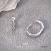 ValueJewelry ต่างหูห่วง คริสตัลแท้ 1แถว ขนาดพอเหมาะ ER1234