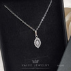 ValueJewelry สร้อยคอพร้อมจี้ ประดับคริสตัล ทรงเพชรมาคี ล้อมเพชรละเอียด ขนาดเล็ก  NK096