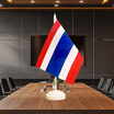 ธงชาติไทยแบบตั้งโต๊ะ