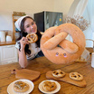 OPORTOYS หมอนตุ๊กตาขนมปังเพรทเซล Pretzel 50 ซม. (19นิ้ว)