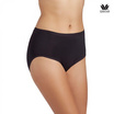 Wacoal Panty กางเกงในรูปทรง SHORT แบบเต็มตัว รุ่น WU4T34 สีดำ Set 3 ชิ้น
